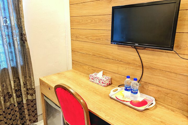 Room 21 of 48