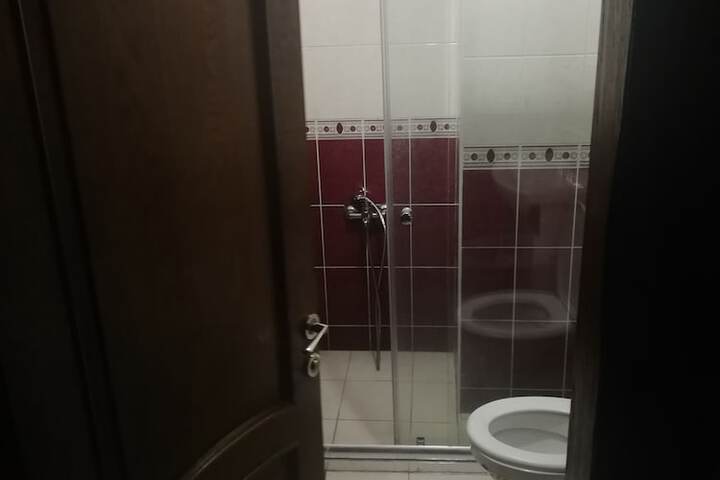 Room 12 of 19