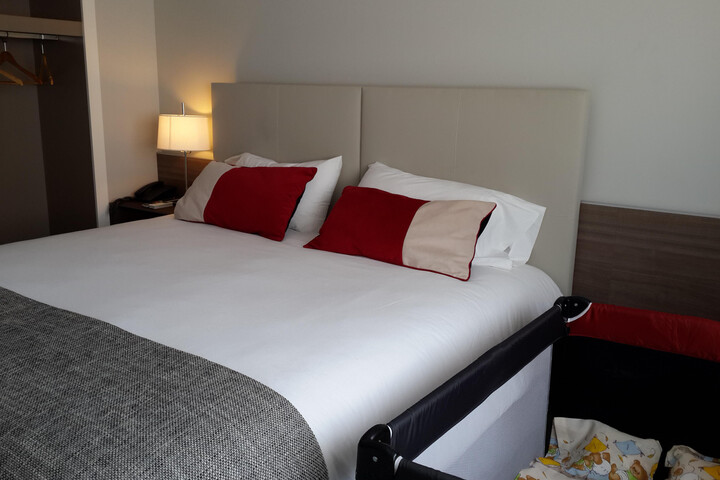 Room 1 of 6