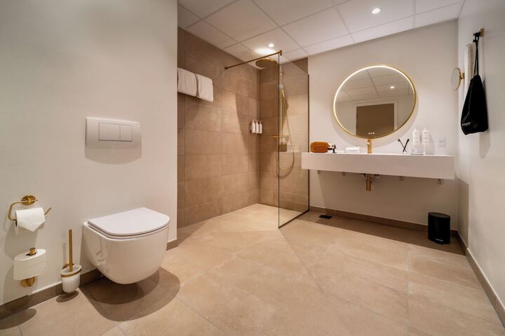 Bathroom Interior Photo
