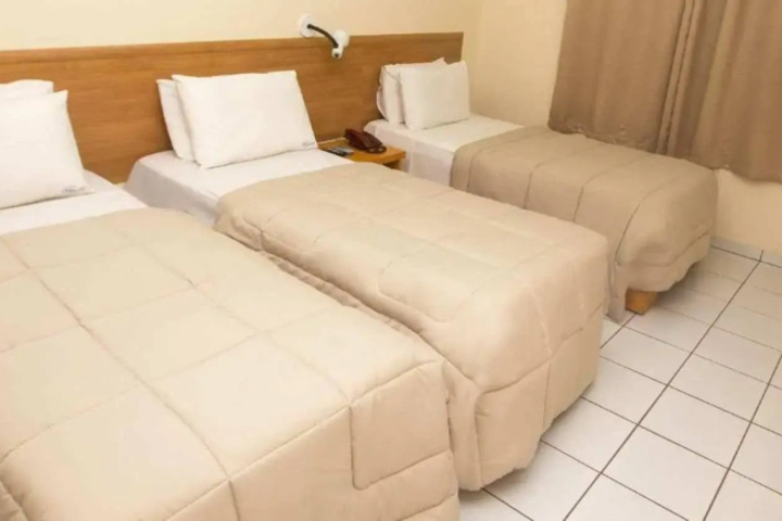 Room 2 of 14