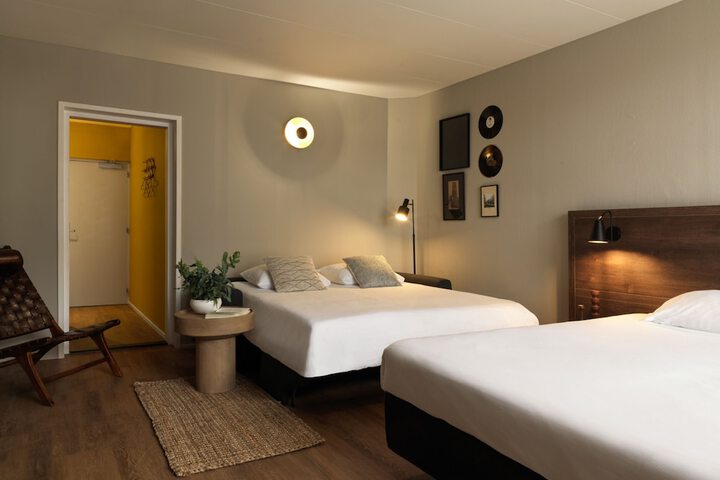 Room 21 of 56