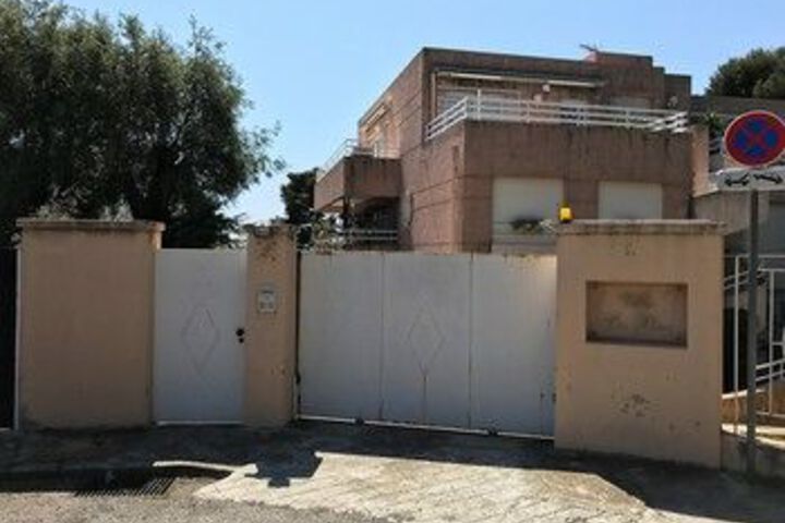 Lovely flat with terrace 5 min walk from sea