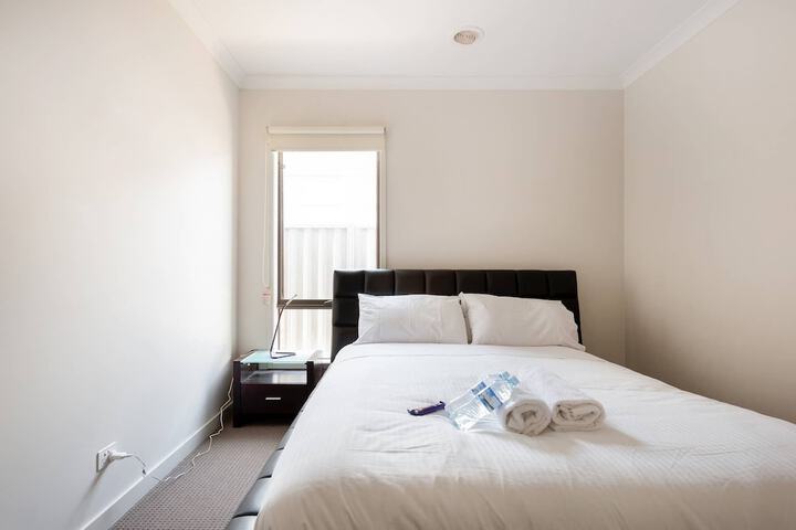 Room 5 of 41