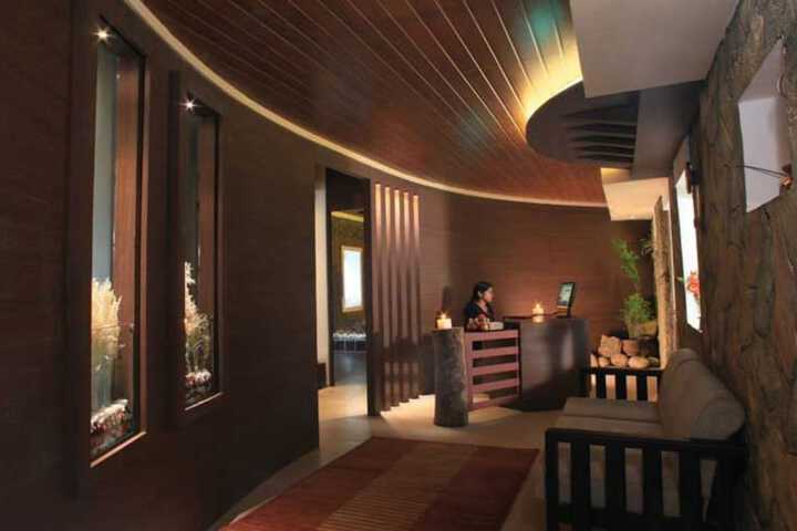 Lobby Photos