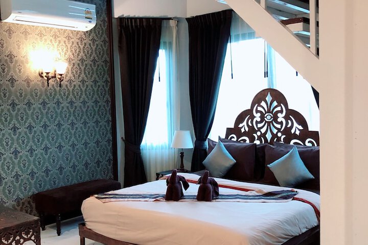 Room 42 of 66