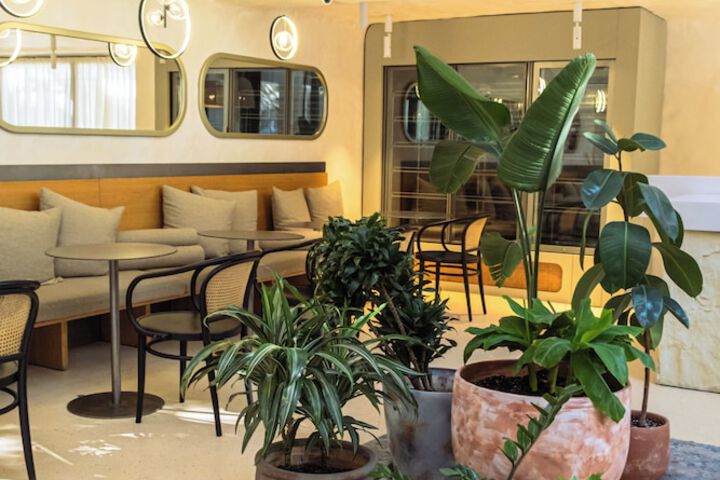 Hotel Interior 5 of 32