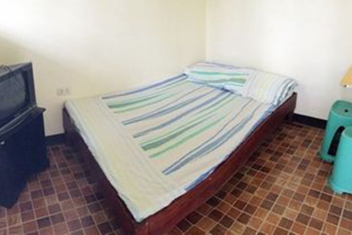 Penny Lane Transient House Burgos
