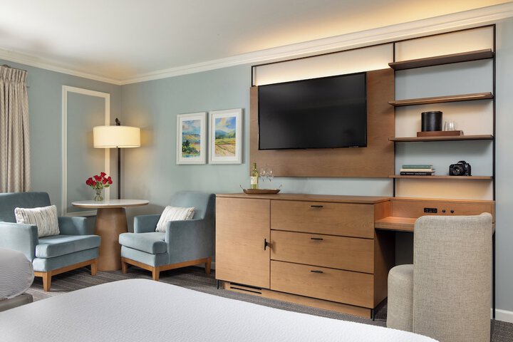 2 Queen Beds (4 of 6)