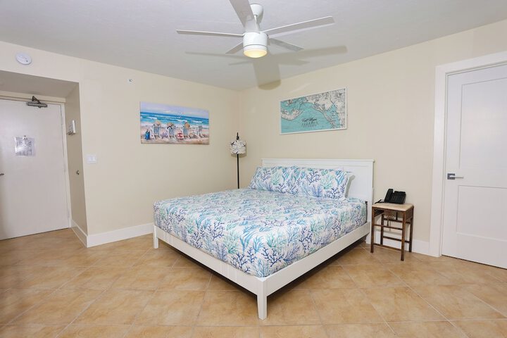Room 15 of 169