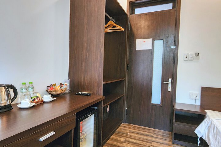 Room 16 of 57