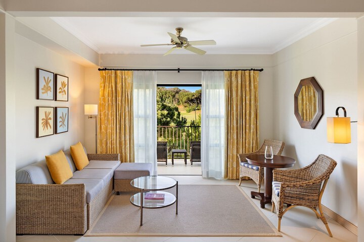 Room 22 of 169