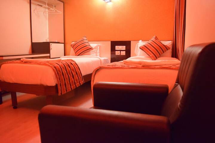 Room 14 of 43
