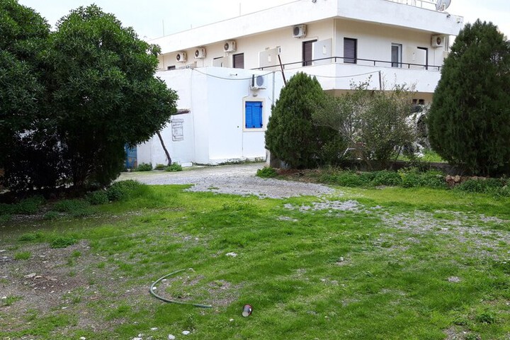 Property Grounds 64 of 76