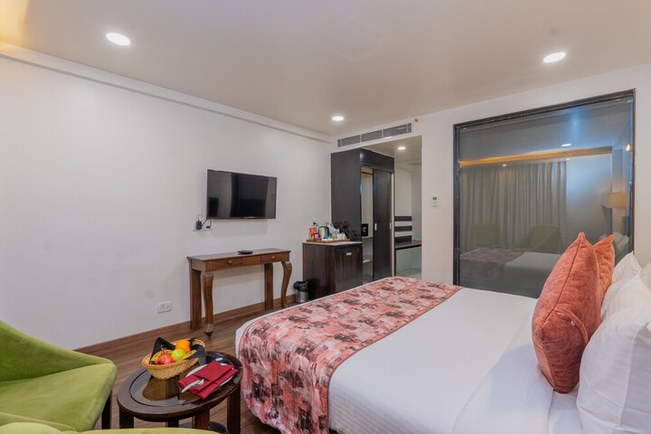 Room 20 of 76