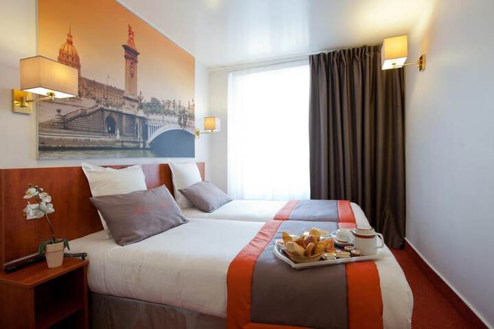 Room 20 of 43