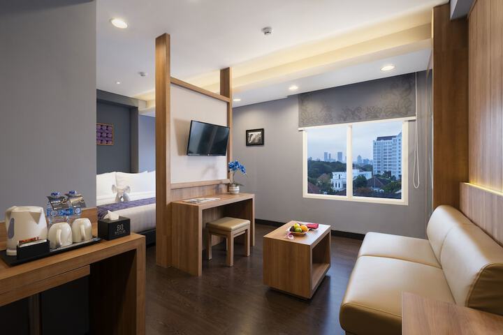 Room 12 of 46