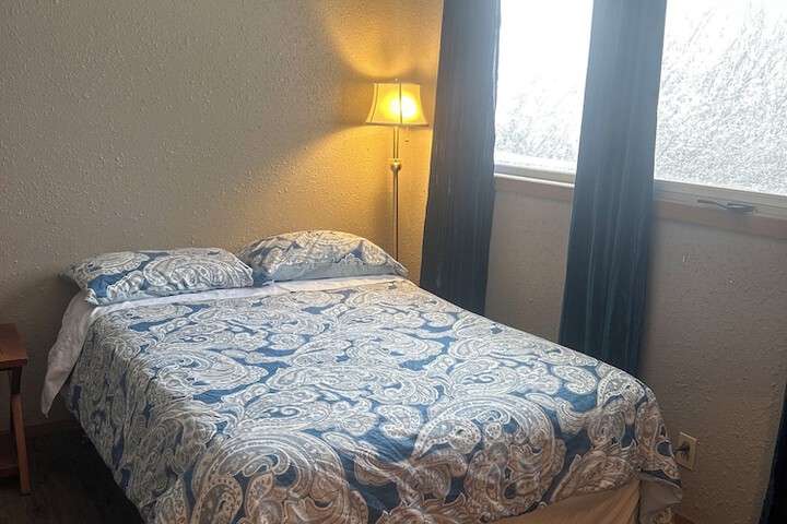 Room 5 of 44