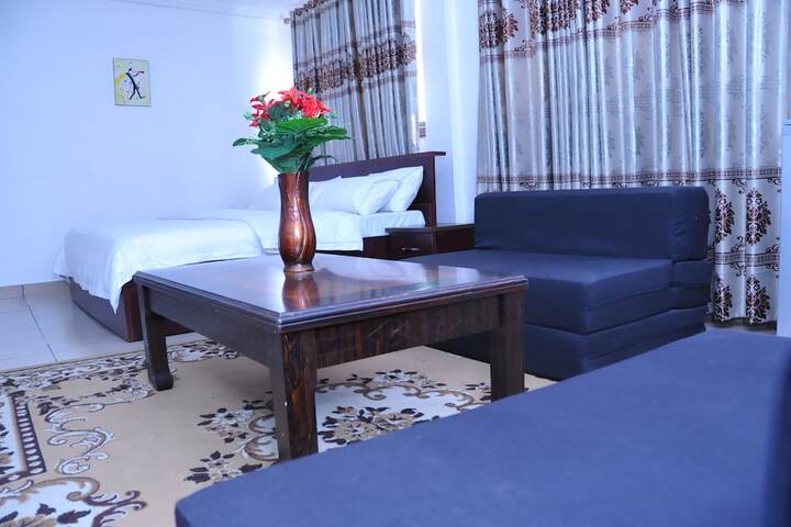 Room 12 of 39