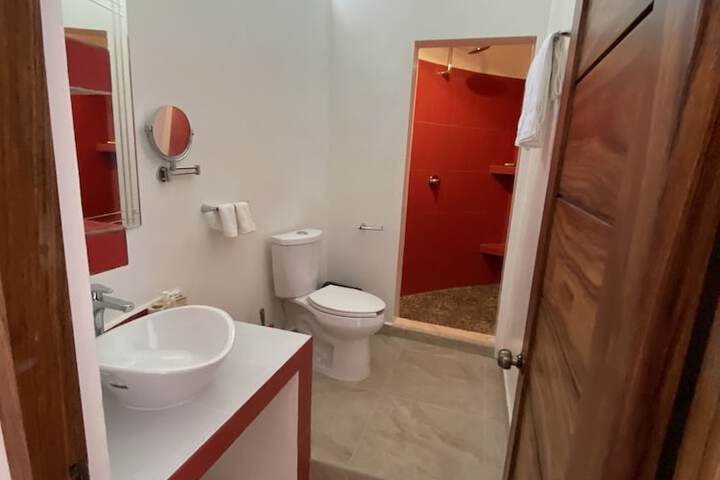 Room 192 of 402