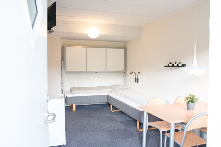 Room 7 of 24