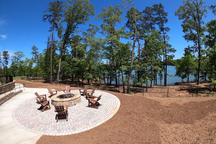 Hotel Exterior 73 of 95