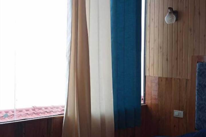 Room 5 of 53