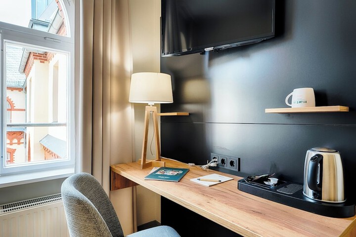 Room 14 of 25