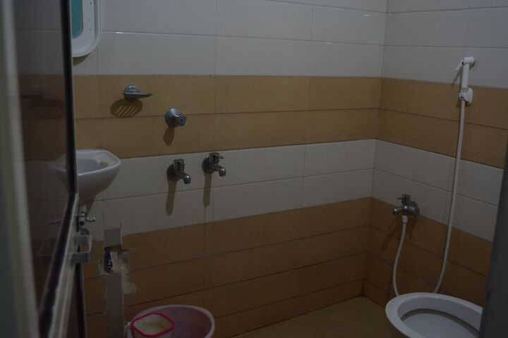Room 78 of 94