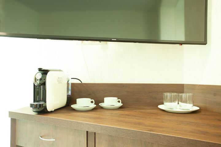 Breakfast/Coffee Service 20 of 36
