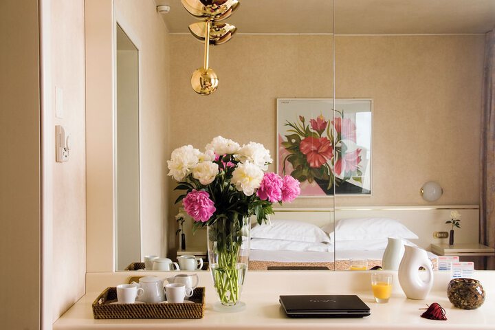 Room 21 of 44