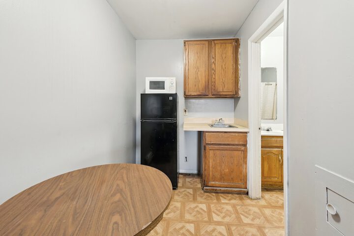 Room 10 of 44