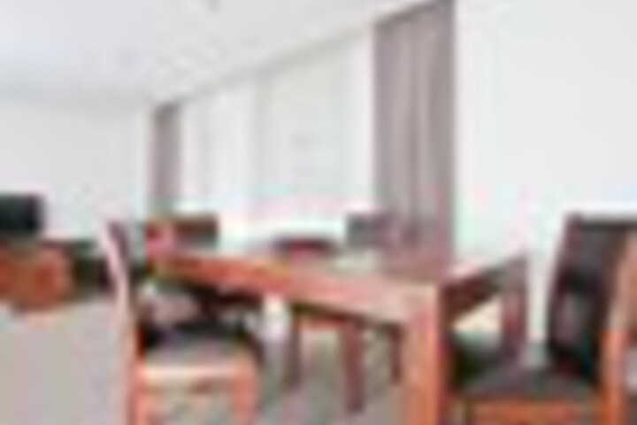 Room 83 of 255