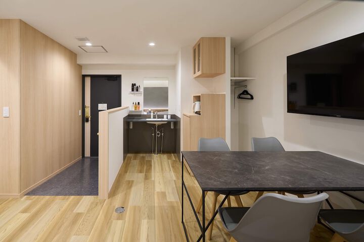 Room 29 of 58