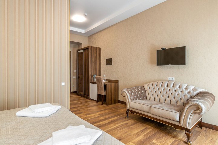 Room 30 of 52