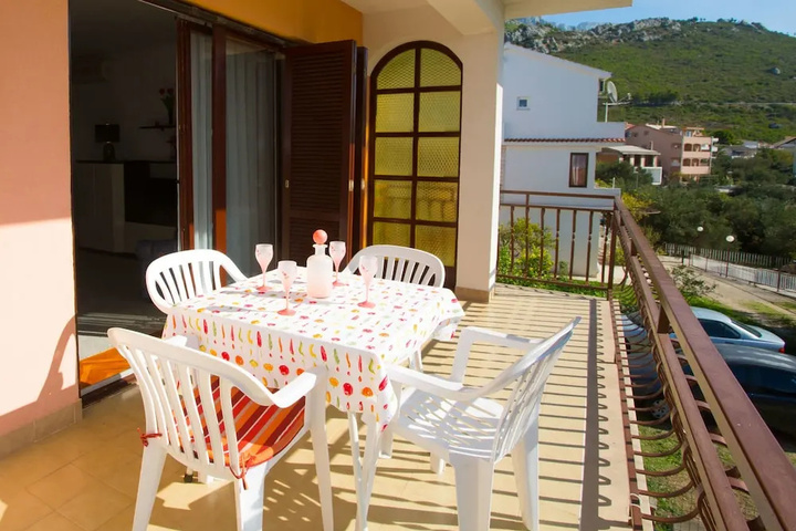 Terrace/Patio 7 of 19