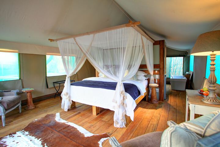 Room 6 of 53