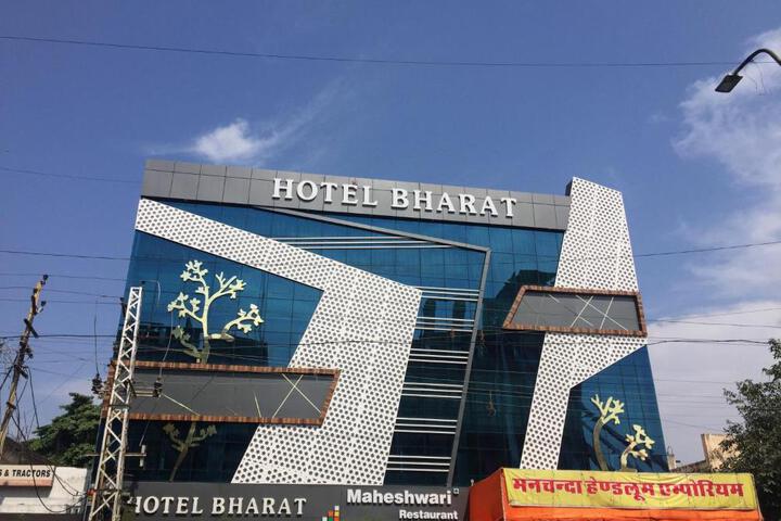 Hotel Bharat