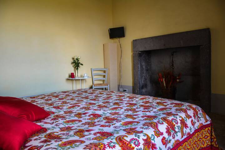 Room 7 of 28