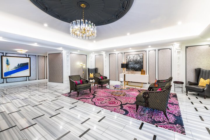 Guest Lobby