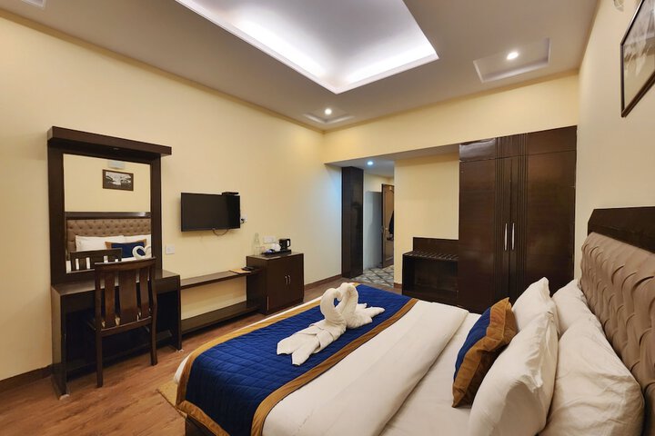 Room 16 of 92