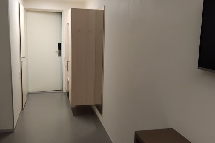 Room 10 of 55