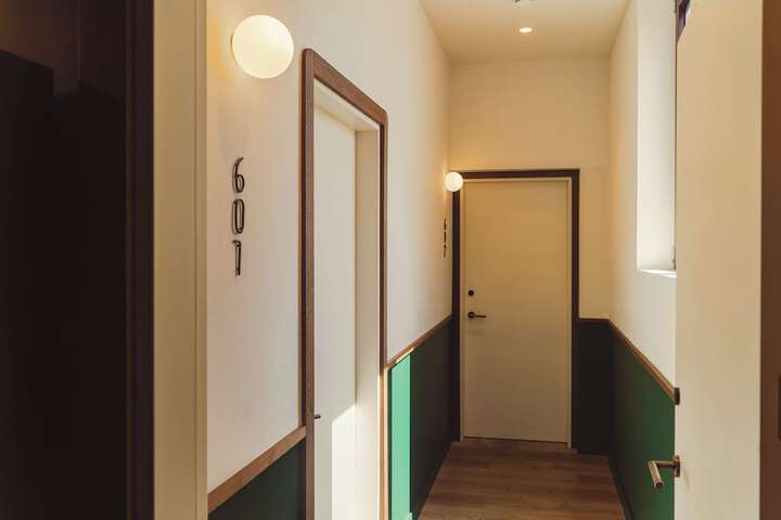 Room 43 of 128
