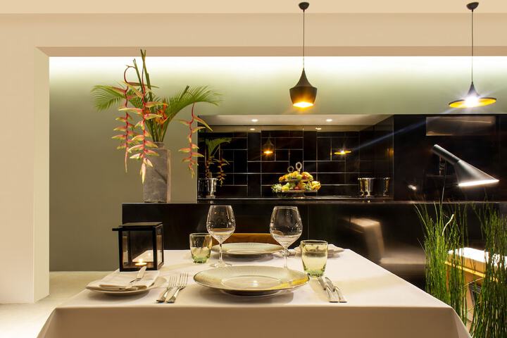 Dining 26 of 41