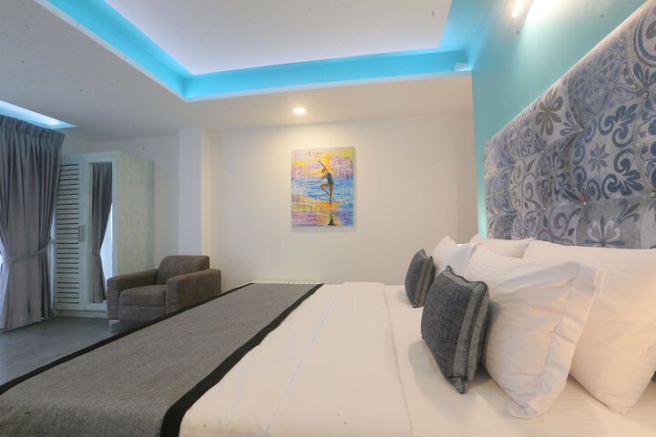 Room 19 of 59