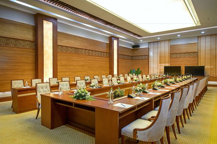 Meeting 72 of 80