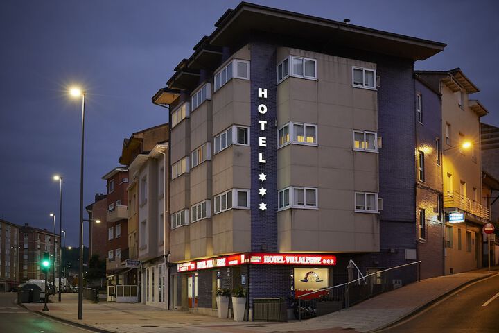 Hotel 84 of 85
