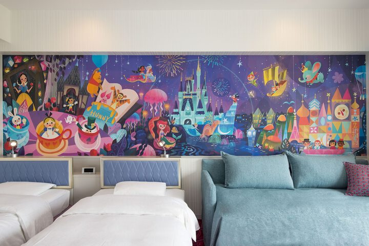 Room 14 of 48