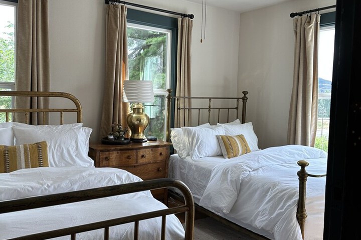 Room 21 of 49