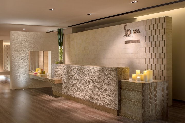 Hotel Interior 66 of 99